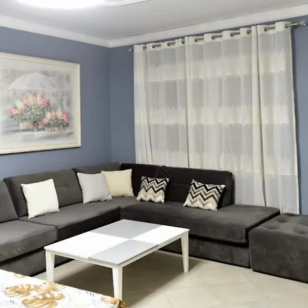 Apartment Beachfront Mali Robit Golem (Tirana)